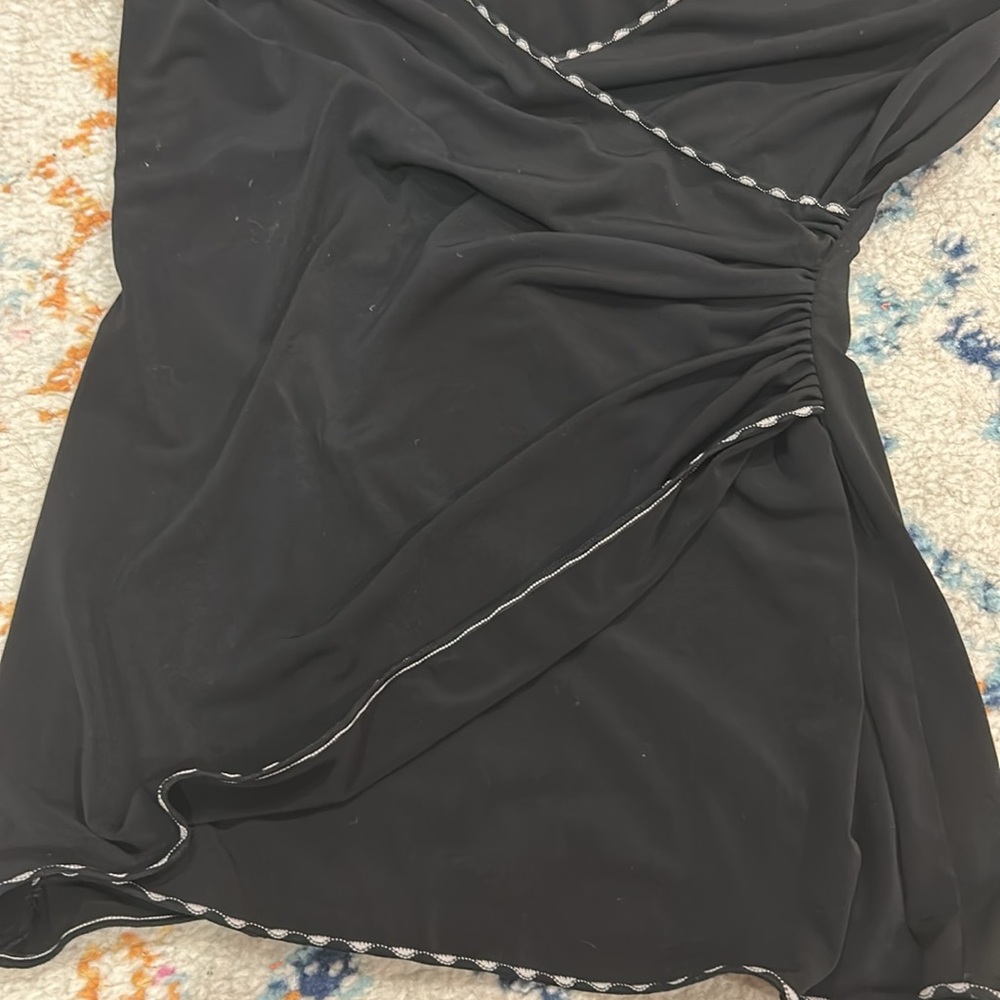 Max Studio black top - Picture 7 of 10